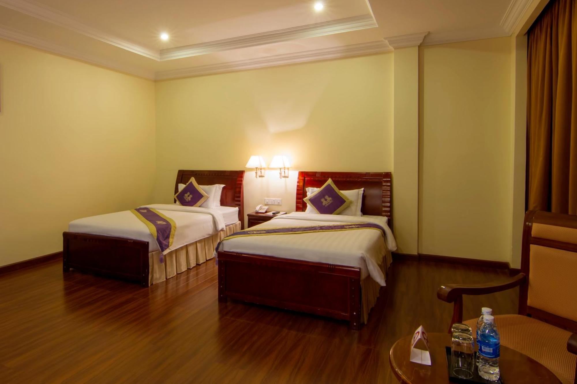 Starry Angkor Hotel Сіємреап Екстер'єр фото